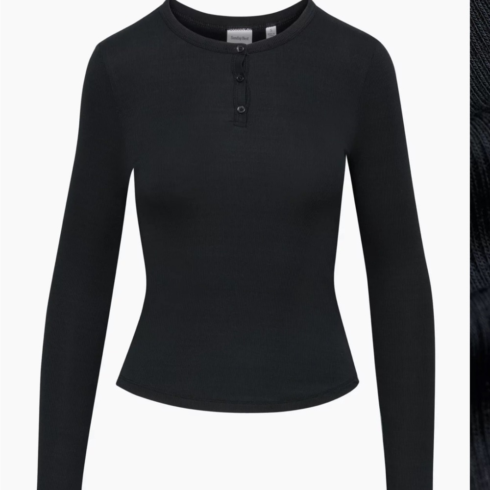 Aritzia- Sunday Best Arcade shirt